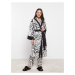 LC Waikiki Women's Shawl Collar Patterned Long Sleeve Dressing Gown