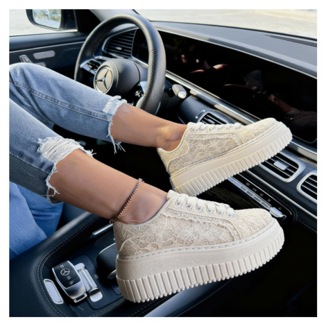 Béžové čipkované tenisky iMóda