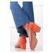 Oranžové sandále na hrubom podpätku Melyna