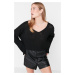 Trendyol Black Wool Wide Fit Crop Basic Knitwear Sweater