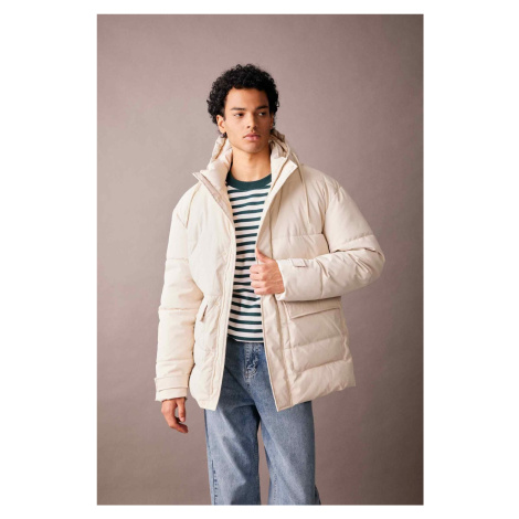 DEFACTO Slim Fit Hooded Puffer Jacket