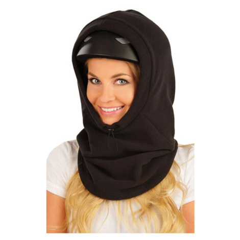 čierne dámske kukly