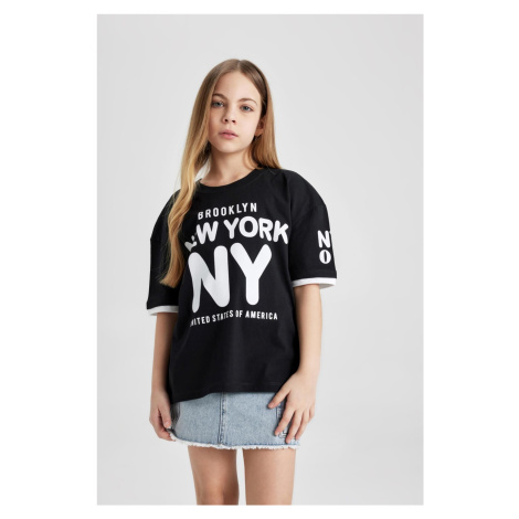 DEFACTO Girl's Oversize Wide Pattern Crew Neck Printed Short Sleeve T-Shirt