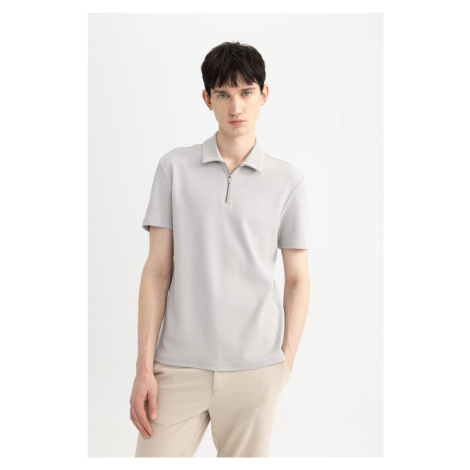 DEFACTO Regular Fit Zipper Collar Short Sleeve Polo T-Shirt