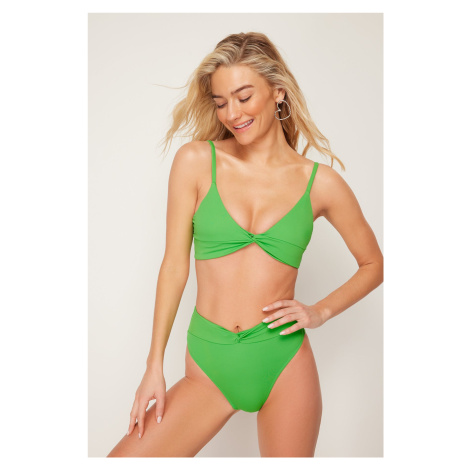 Trendyol Green Triangle Knotted Bikini Top