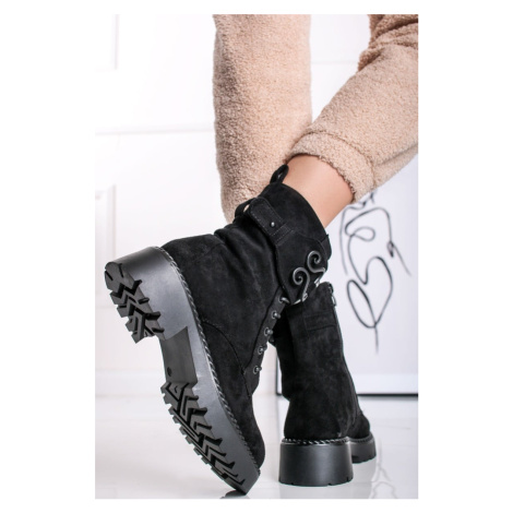 Čierne členkové šnurovacie topánky Brina Ideal