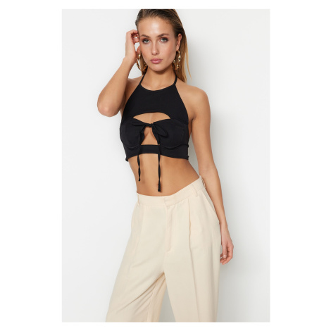 Trendyol Black Crop Weave Bustier with Window/Cut Out Detailed