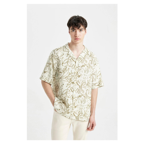 DEFACTO Relax Fit Patchwork Collar Patterned Viscose Short Sleeve Shirt