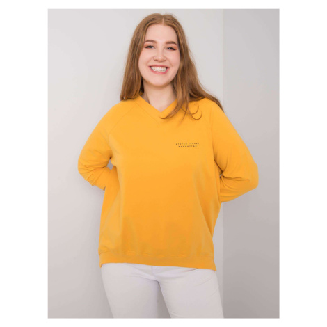 Yellow V-size sweatshirt with V-neck.