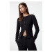 Trendyol Black Button Detailed Crew Neck Ribbed Flexible Regular Length Knitted Blouse