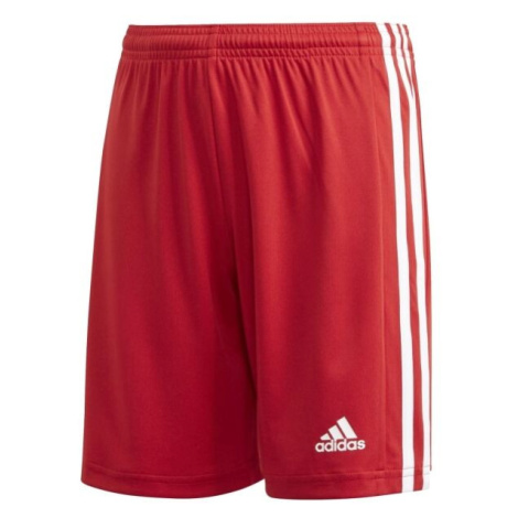 červené chlapčenské športové kraťasy a šortky