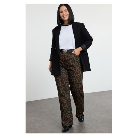 Trendyol Curve Brown High Waist Leopard Patterned Straight Fit Plus Size Jeans