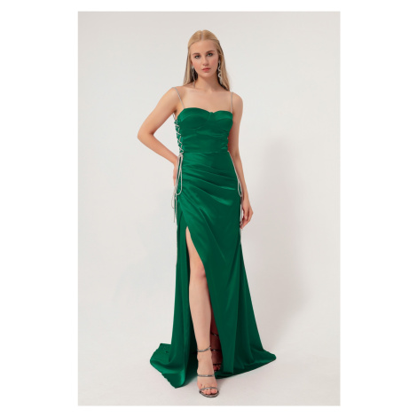 Lafaba dámske smaragdovo zelené dlhé saténové večerné šaty bez ramienok.