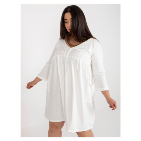 Cotton ecru dress larger size with pockets