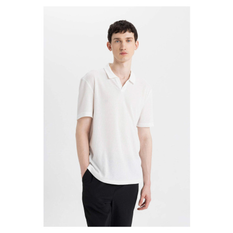 DEFACTO Modern Fit Polo Neck Basic Short Sleeve T-Shirt