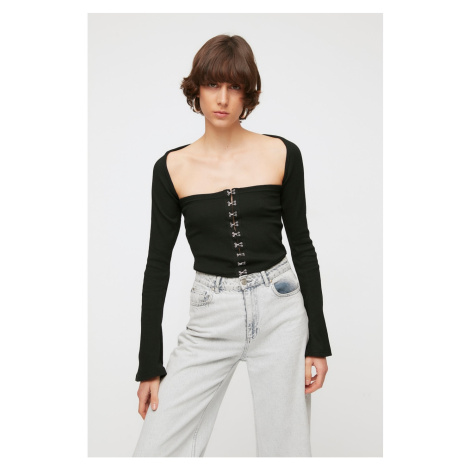 Trendyol Black Ribbed Crop Knitted Blouse