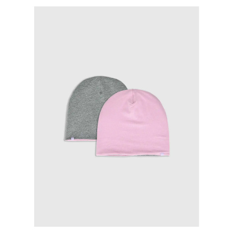 Dievčenské pokrývky hlavy 4F