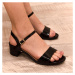 Dámske čierne lakované sandále KIRA