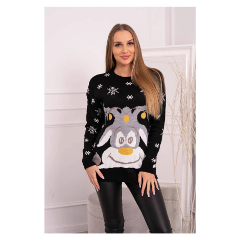 Christmas sweater with black reindeer