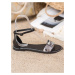 Pohodlné sandále so zvieracím motívom dámske bez podpätku