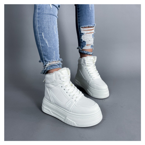 Svetlobéžové zateplené členkové tenisky iMóda