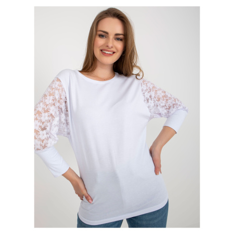 White blouse Havana RUE PARIS with lace on the sleeves