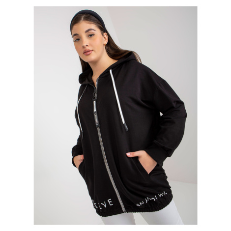 Black hoodie plus zippered size with text
