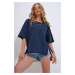 Trend Alaçatı Stili Women's Navy Blue Crew Neck Oversize T-Shirt with Window Detail