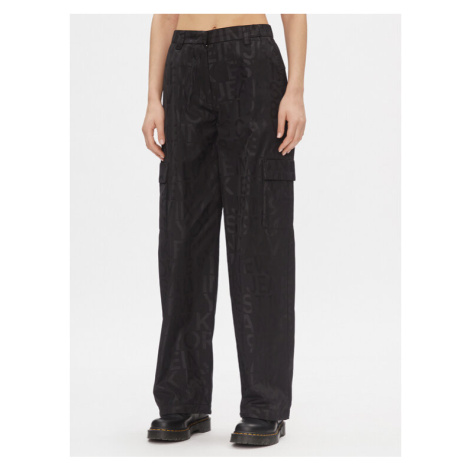 Calvin Klein Jeans Bavlnené nohavice Loose Logo Aop Cargo Pant J20J222596 Čierna Regular Fit