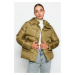 Trendyol Khaki Oversized Hooded Gold Snap Detailný vodoodpudivý nafukovací kabát