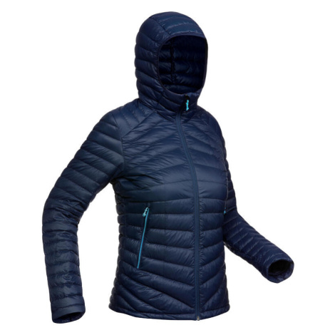 Dámska páperová bunda MT100 na horskú turistiku s kapucňou do -5 °C FORCLAZ