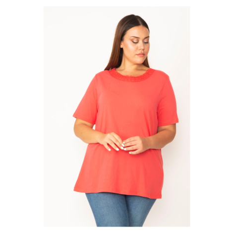 Şans Women's Plus Size Pomegranate Cotton Fabric Collar Lace Short Sleeve Blouse