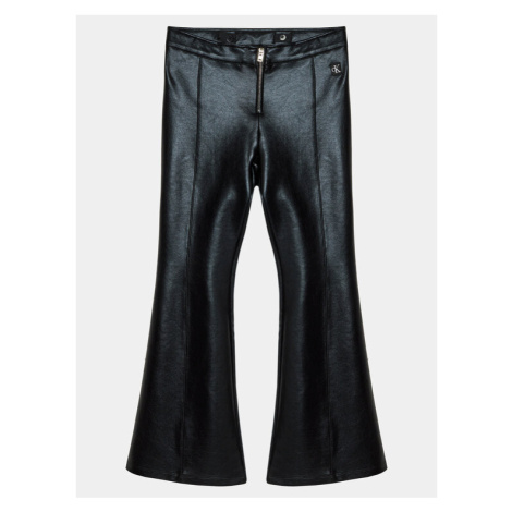 Calvin Klein Jeans Bavlnené nohavice Spacer IG0IG02293 Čierna Flare Fit