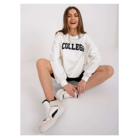 Sweatshirt-FA-BL-7649.85P-white