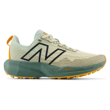 Dámske topánky New Balance FuelCell Venym WTVNYMD1 – béžové