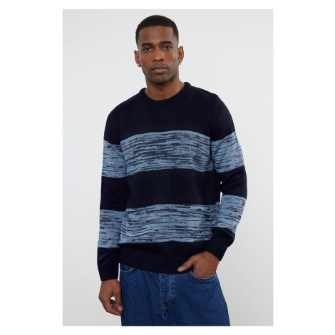 Trendyol Navy Blue Casual Regular Crew Neck Gradient Knitwear Sweater