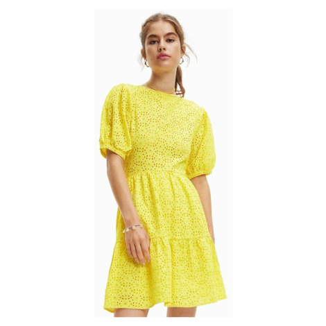 Bavlnené šaty Desigual žltá farba, mini, áčkový strih