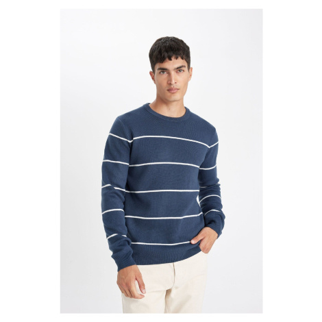 DEFACTO Standard Fit Regular Cut Crew Neck Striped Basic Knitwear Sweater