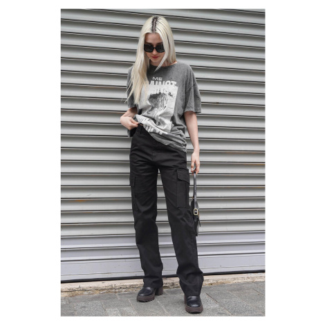 Madmext Black Pocket Detailed Cargo Trousers