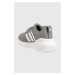 Detské tenisky adidas Originals šedá farba