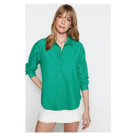 Zelená voľná tkaná bavlnená košeľa značky Trendyol