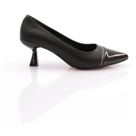 DGN 502 Women's Heeled Shoes