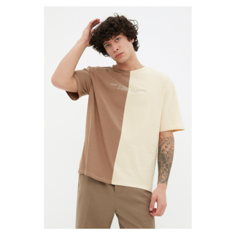 Trendyol hnedé pánske oversize/wide cut crew tričko s krátkym rukávom bloky