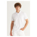AC&Co / Altınyıldız Classics 100% organická bavlna pánske biele tričko s výstrihom slim fit slim
