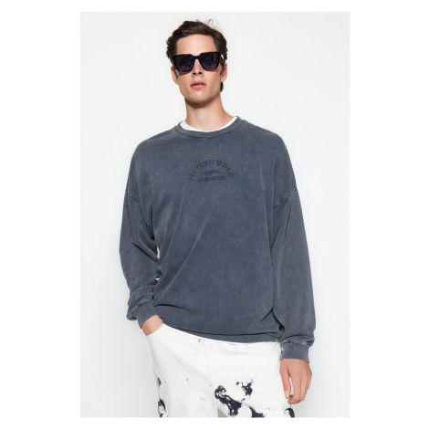 Trendyol Anthracite Men's Oversize/Wide-Collar Weared/Faded-effect text and Embroidery Cotton Sw