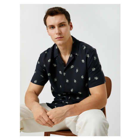 Koton letná košeľa s krátkymi rukávmi, golierom s hviezdičkovým vzorom