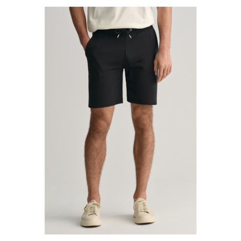 TEPLÁKOVÉ ŠORTKY GANT REG SHIELD SWEAT SHORTS BLACK