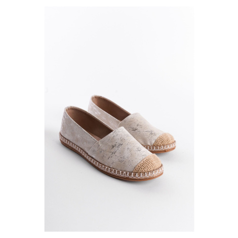 Capone Outfitters Pasarella 001 Women's Espadrille