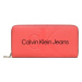 Calvin Klein Jeans Veľká dámska peňaženka Sculpted Mono Zip Around Mono K60K607634 Koralová