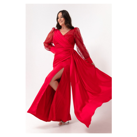 Lafaba Dámske červené večerné šaty s výstrihom do V plus veľkosti s rozparkami na rukávoch.